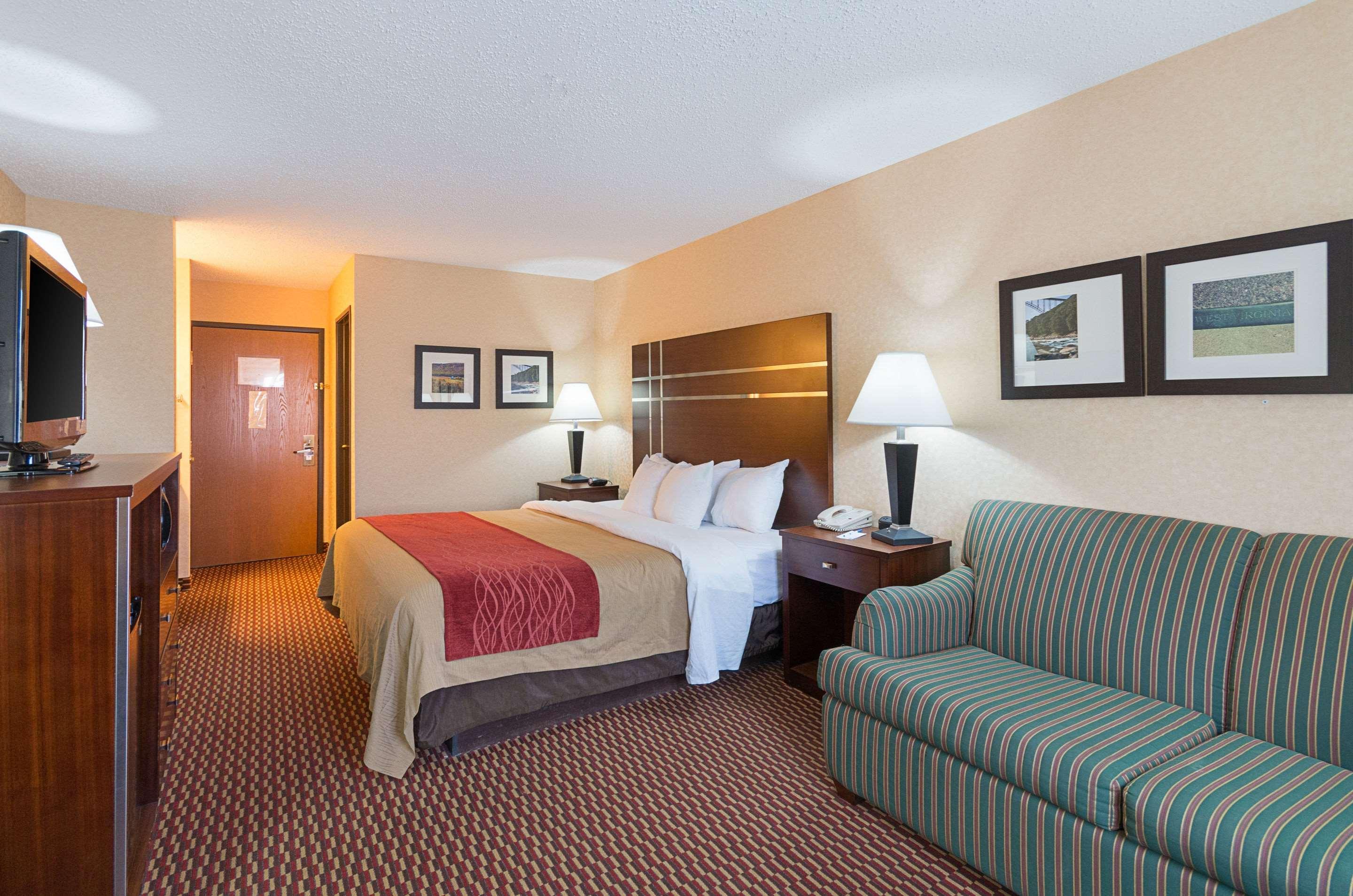 Quality Inn Parkersburg North-Vienna Exterior foto
