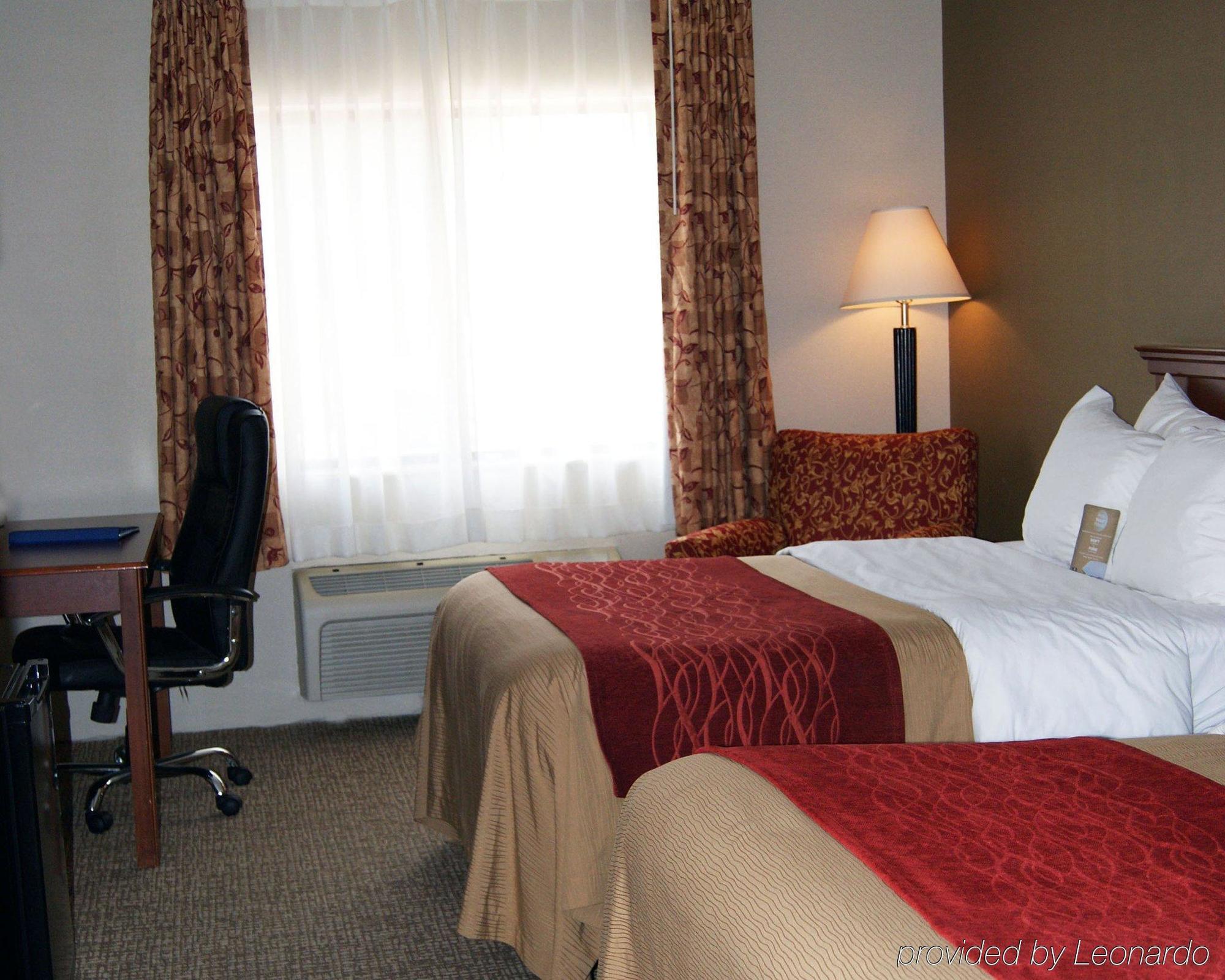 Quality Inn Parkersburg North-Vienna Exterior foto